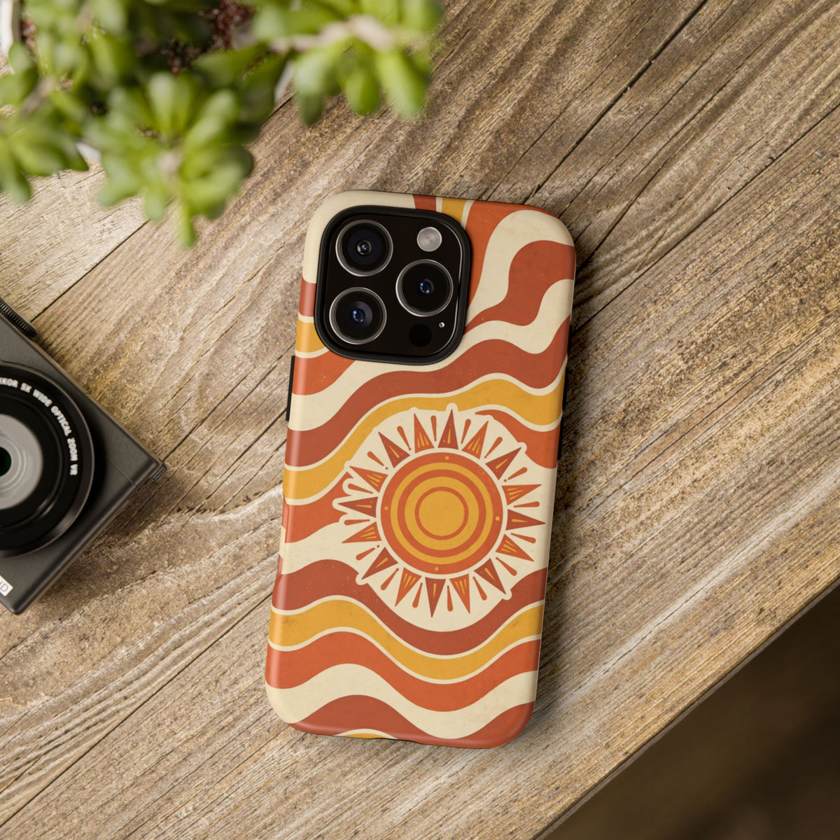 Retro groovy sunset phone case