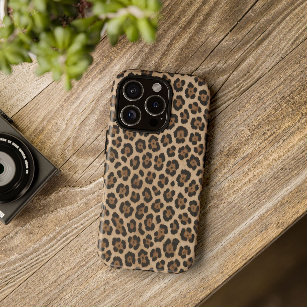 Leopard print phone case