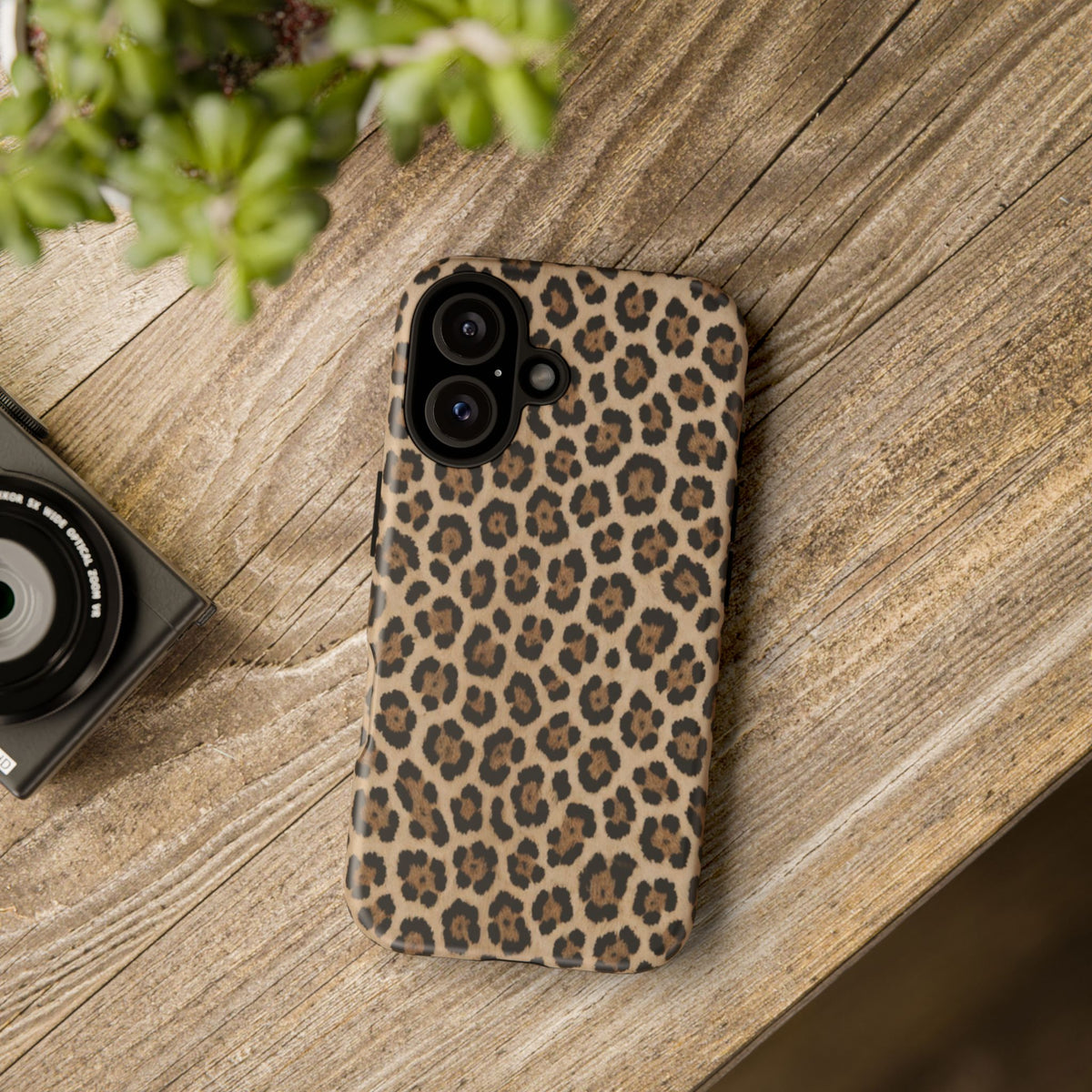Leopard print phone case